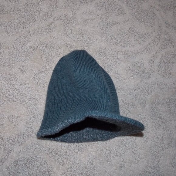 Reversible Beanie Hat w/ Visor - Picture 1 of 5